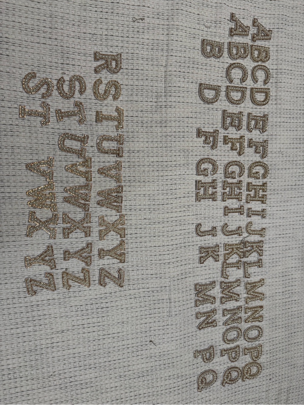 Pearl Letter patches - gold